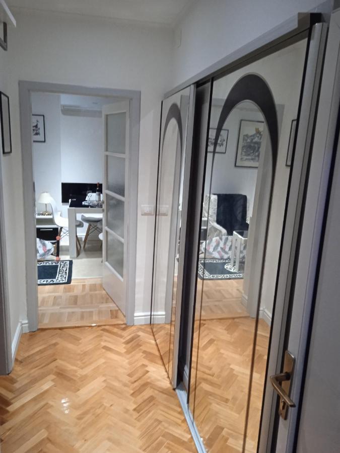 Ducic Apartment Требинє Екстер'єр фото